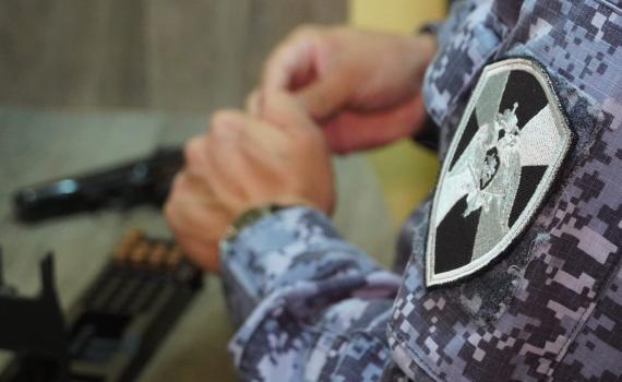 Антитеррор, разбитая витрина и драка в караоке – на какие происшествия выезжала Росгвардия в НАО